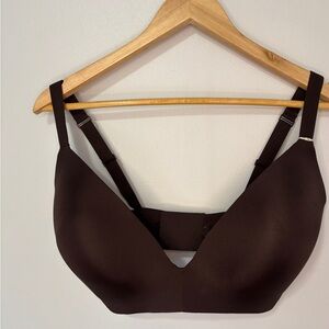 SKIMS Dark Brown Seamless Plunge Bra